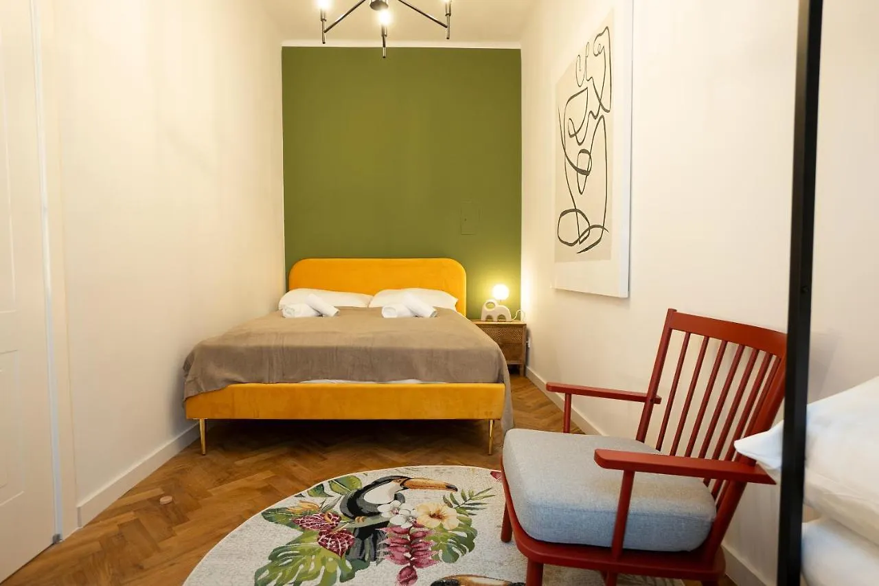 Brand New 2-Room Central Apartment Vienna